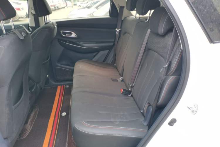Used CHANGAN OSHAN X7 2021 1.5T Manual Comfort Model Left Rear Seat