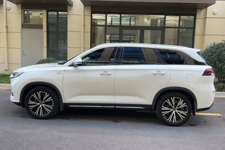 Used CHANGAN OSHAN X7 2021 1.5T Automatic Luxury Model Left Side