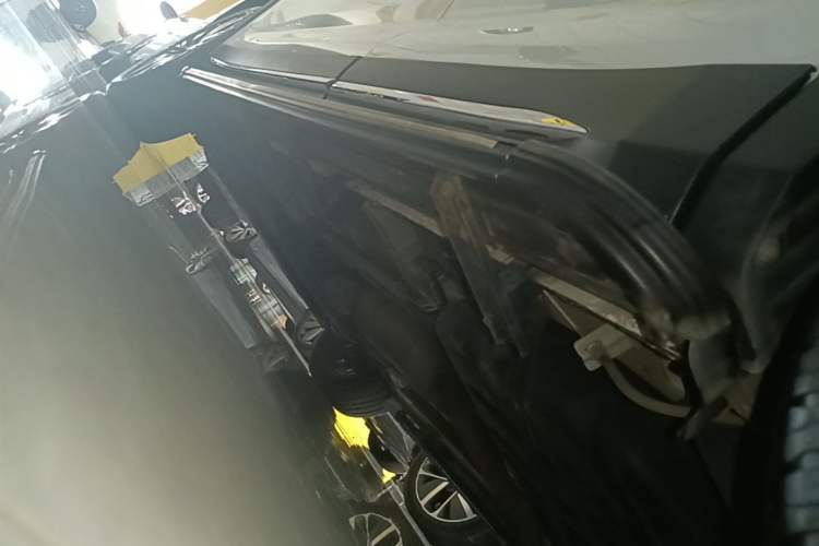 Used CHANGAN OSHAN X7 2021 1.5T Automatic Luxury Version Left Side Sill