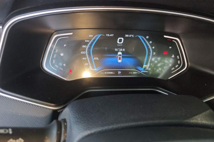 Used CHANGAN OSHAN X7 2021 1.5T Automatic Luxury Model Odometer Close Up