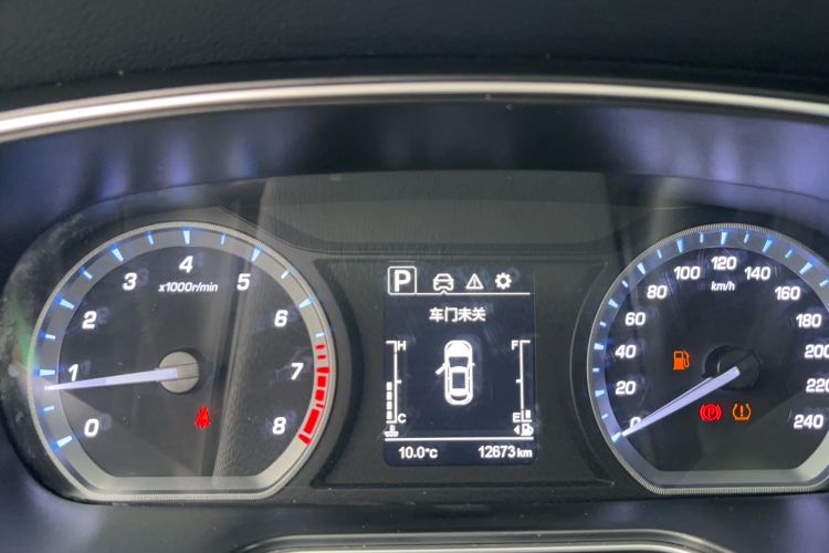 Used CHANGAN OSHAN X7 2021 1.5T Automatic Luxury Version Odometer Close Up