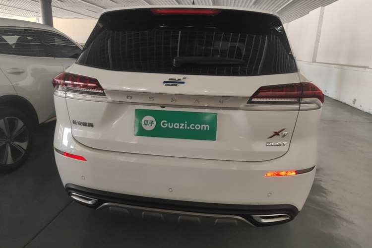 Used CHANGAN OSHAN X7 2021 1.5T Manual Luxury Version Rear