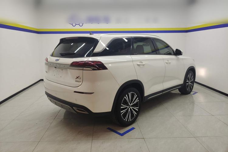 Used CHANGAN OSHAN X7 2021 1.5T Automatic Luxury Model Rear Right 45 Deg