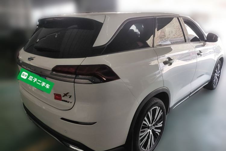 Used CHANGAN OSHAN X7 2021 1.5T Automatic Luxury Version Rear Right 45 Deg