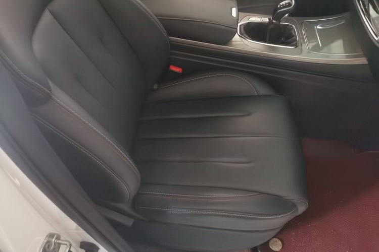 Used CHANGAN OSHAN X7 2021 1.5T Manual Luxury Version Right Front Seat