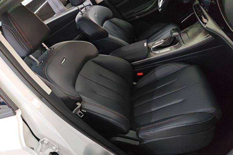 Used CHANGAN OSHAN X7 2021 1.5T Automatic Geeker Edition Right Front Seat