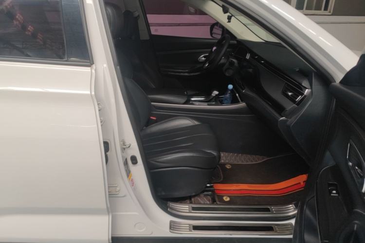 Used CHANGAN OSHAN X7 2021 1.5T Automatic Luxury Model Right Front Seat