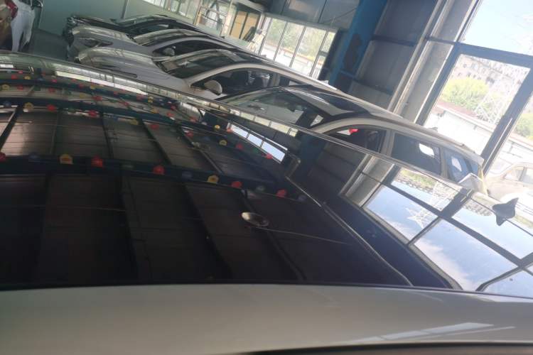 Used CHANGAN OSHAN X7 2021 1.5T Manual Luxury Version Roof