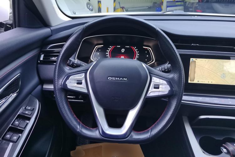 Used CHANGAN OSHAN X7 2021 1.5T Automatic Luxury Model Steering Wheel