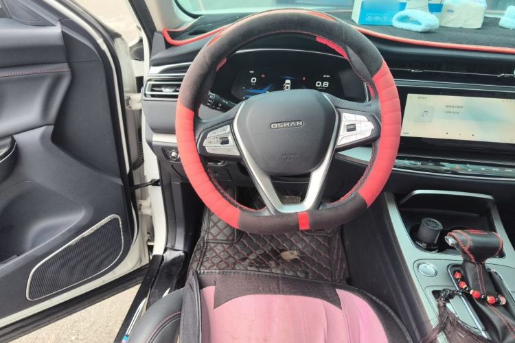 Used CHANGAN OSHAN X7 2021 1.5T Automatic Pilot Version Steering Wheel