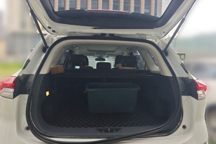 Used CHANGAN OSHAN X7 2021 1.5T Automatic Luxury Model Trunk