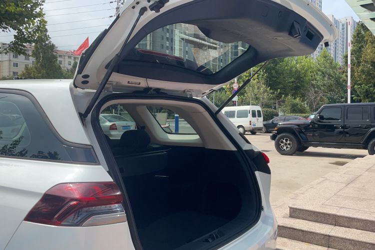 Used CHANGAN OSHAN X7 2021 1.5T Automatic Elite Edition Trunk