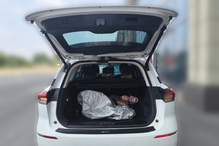 Used CHANGAN OSHAN X7 2021 1.5T Automatic Pilot Version Trunk