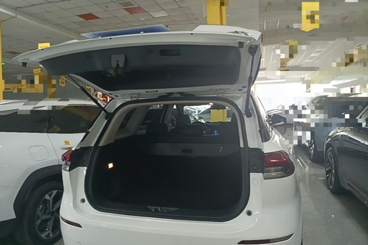 Used CHANGAN OSHAN X7 2021 1.5T Automatic Luxury Version Trunk
