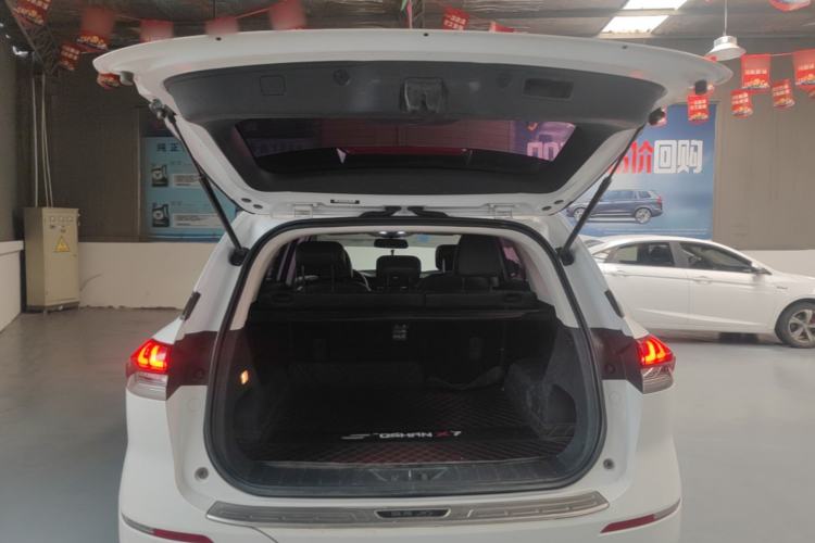 Used CHANGAN OSHAN X7 2021 1.5T Automatic Luxury Model Trunk