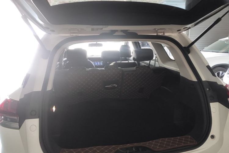 Used CHANGAN OSHAN X7 2021 1.5T Automatic Luxury Version Trunk