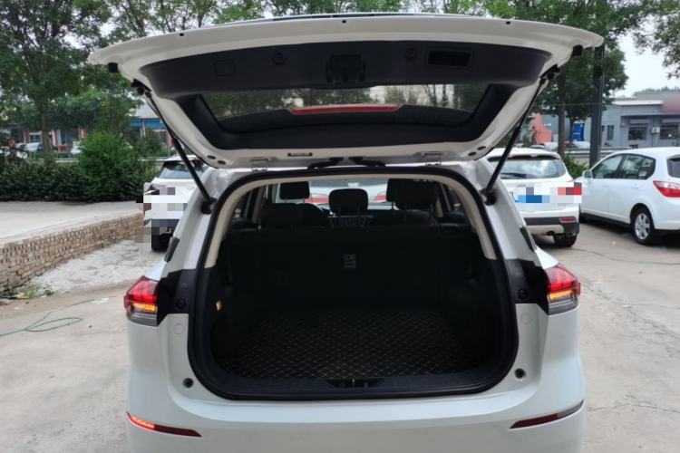Used CHANGAN OSHAN X7 2021 1.5T Manual Comfort Model Trunk
