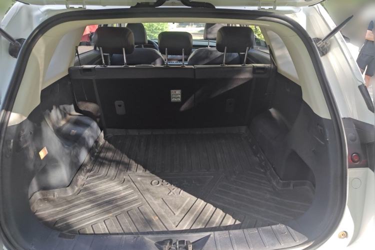 Used CHANGAN OSHAN X7 2021 1.5T Automatic Luxury Version Trunk