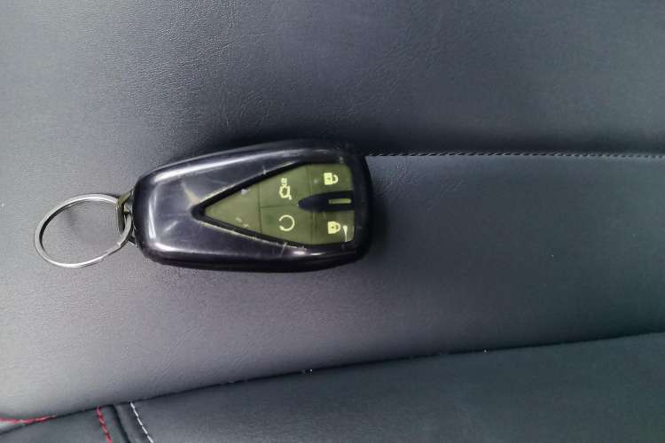 Used CHANGAN OSHAN X7 2021 1.5T Automatic Luxury Model Vehicle Key