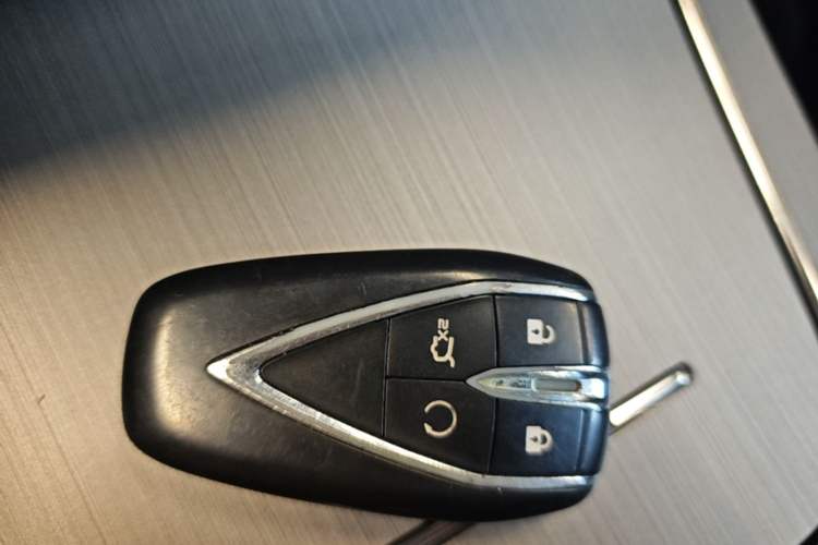 Used CHANGAN OSHAN X7 2021 1.5T Automatic Luxury Model Vehicle Key