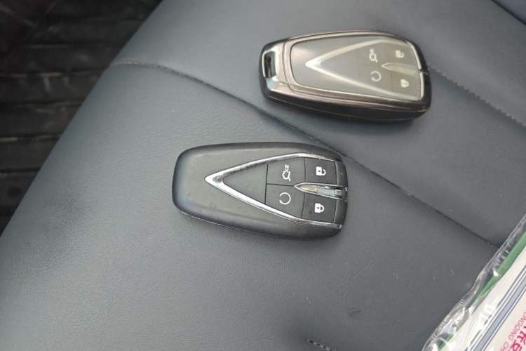 Used CHANGAN OSHAN X7 2021 1.5T Automatic Luxury Version Vehicle Key