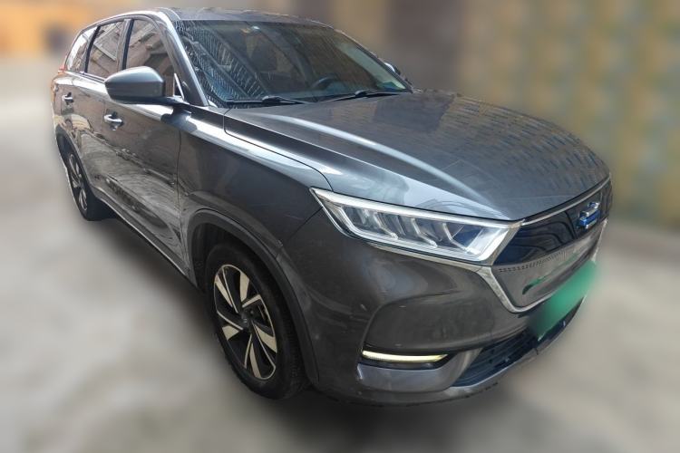 Used CHANGAN OSHAN X7 EV 2020 Luxury Model 405 Front Right 45 Deg