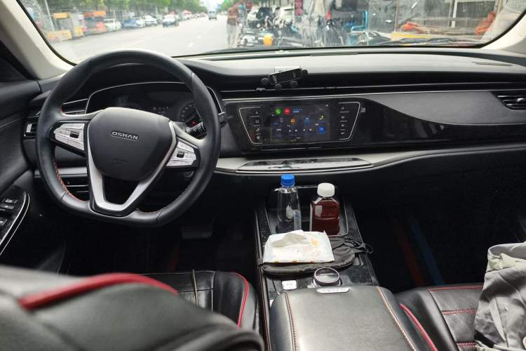 Used CHANGAN OSHAN X7 EV 2020 Luxury Model 405 Center Console