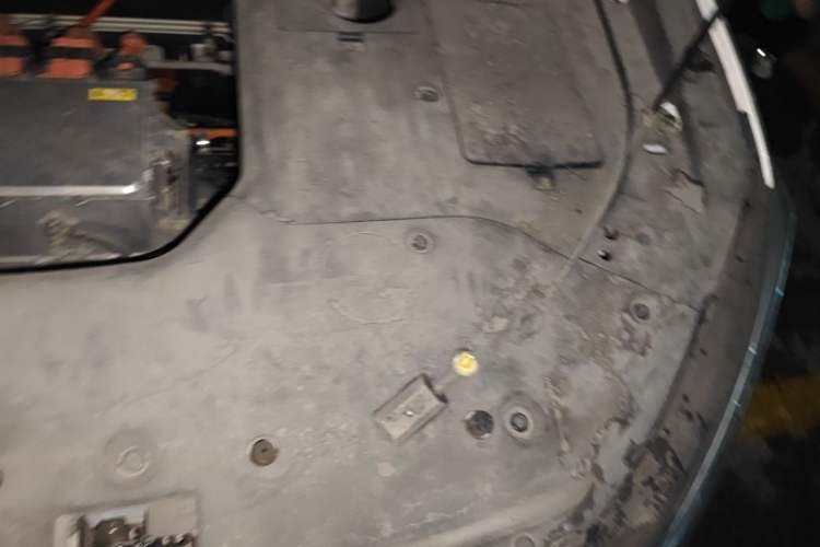 Used CHANGAN OSHAN X7 EV 2020 Luxury Model 405 Engine Bay Left