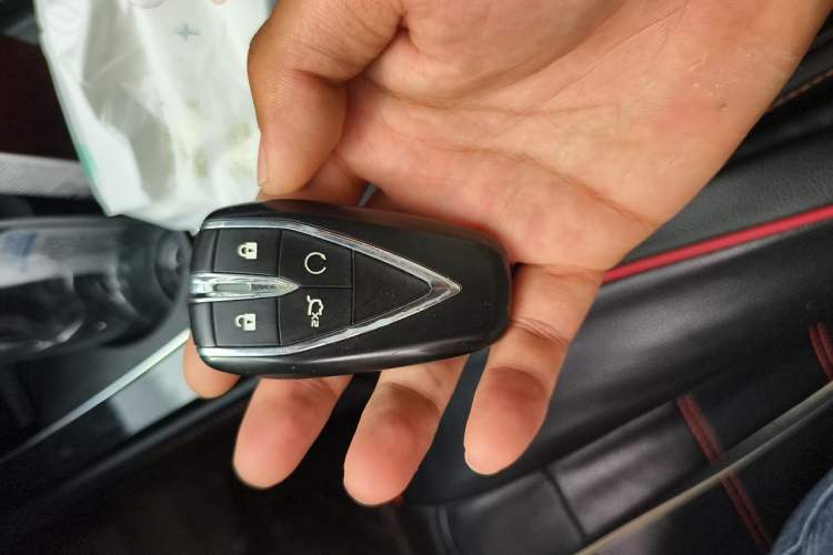 Used CHANGAN OSHAN X7 EV 2020 Luxury Model 405 Vehicle Key