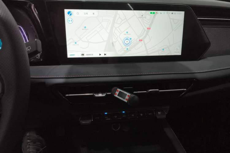 Used CHANGAN OSHAN X7 PLUS 2022 1.5T Blue Whale Edition Automatic Prestige Version Audio And AC Panel