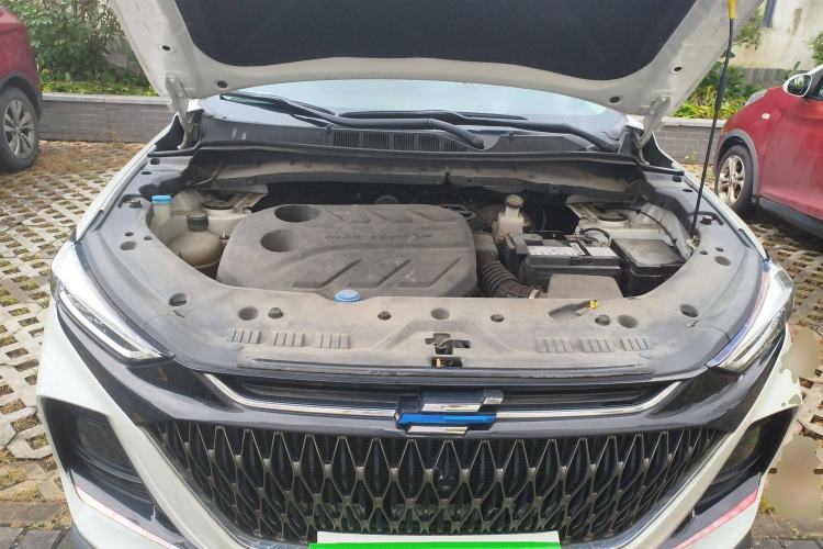 Used CHANGAN OSHAN X7 PLUS 2022 1.5T Blue Whale Edition Automatic Prestige Version Engine Bay