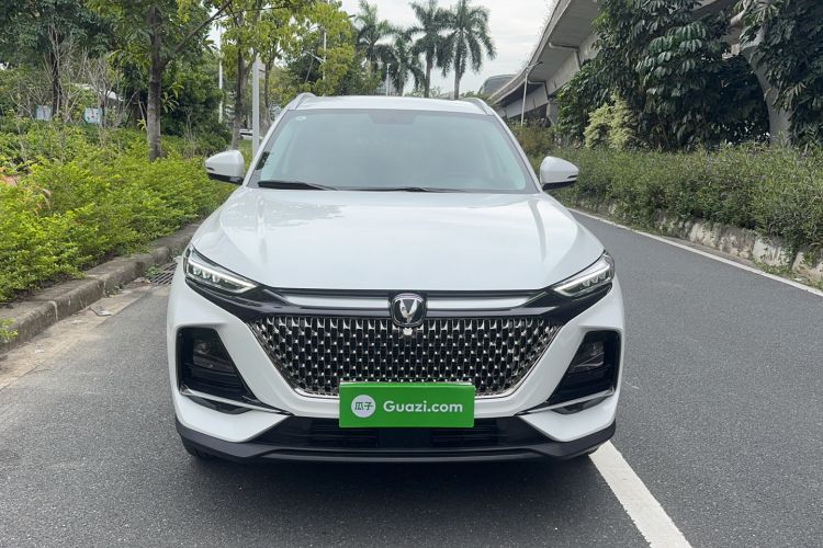 Used CHANGAN OSHAN X7 PLUS 2023 Enjoy Edition 1.5T Automatic Pilot Model 7 Seats Exterior 1