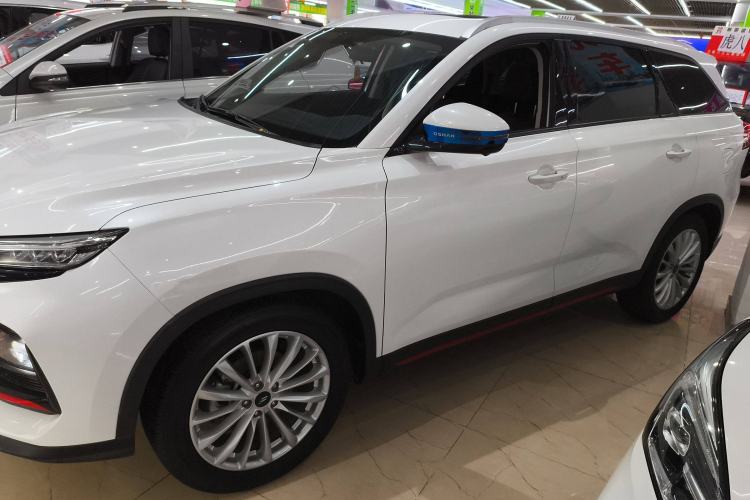 Used CHANGAN OSHAN X7 PLUS 2022 1.5T Blue Whale Edition Automatic Prestige Version Exterior 3