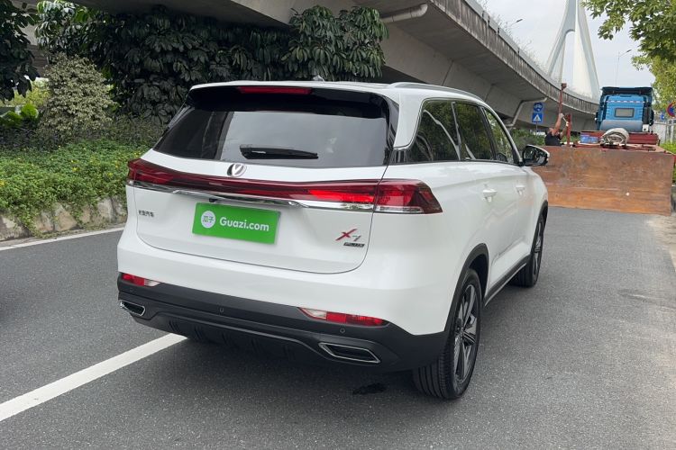 Used CHANGAN OSHAN X7 PLUS 2023 Enjoy Edition 1.5T Automatic Pilot Model 7 Seats Exterior 6