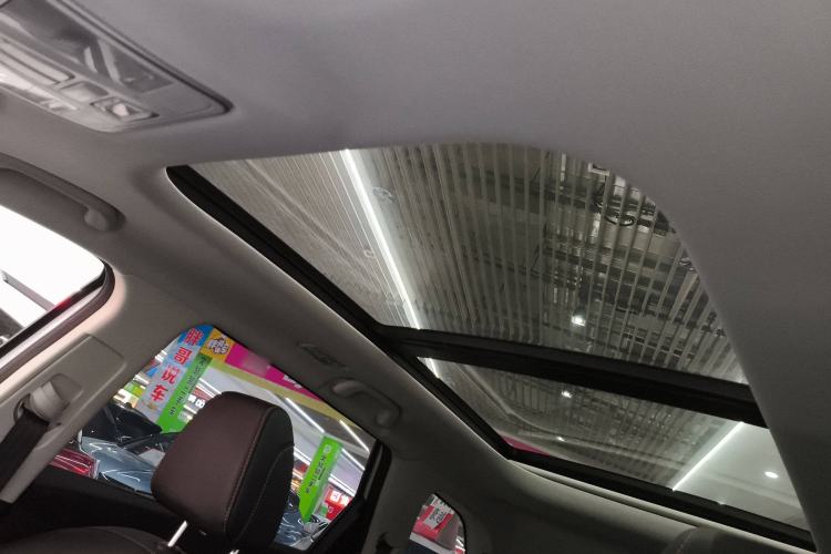 Used CHANGAN OSHAN X7 PLUS 2022 1.5T Blue Whale Edition Automatic Prestige Version Headliner