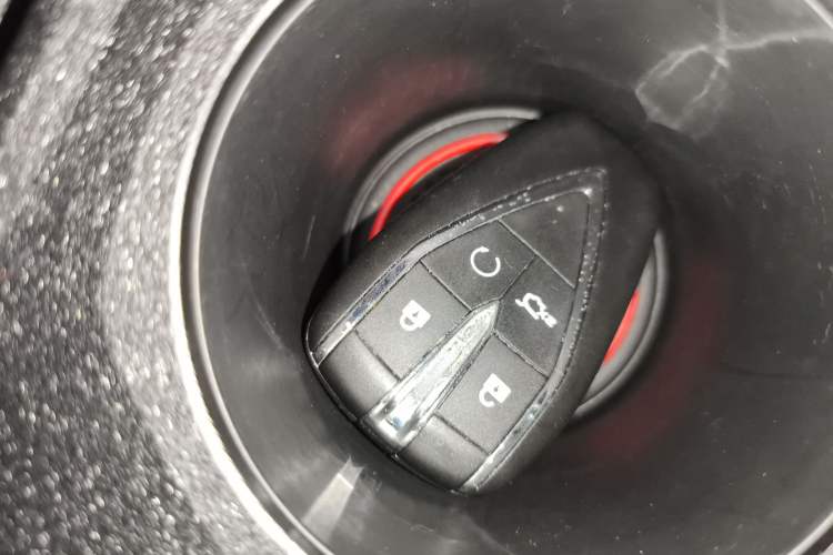 Used CHANGAN OSHAN X7 PLUS 2022 1.5T Blue Whale Edition Automatic Prestige Version Interior 1