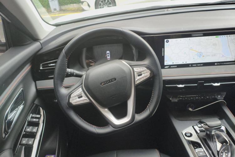 Used CHANGAN OSHAN X7 PLUS 2022 1.5T Blue Whale Edition Automatic Prestige Version Steering Wheel