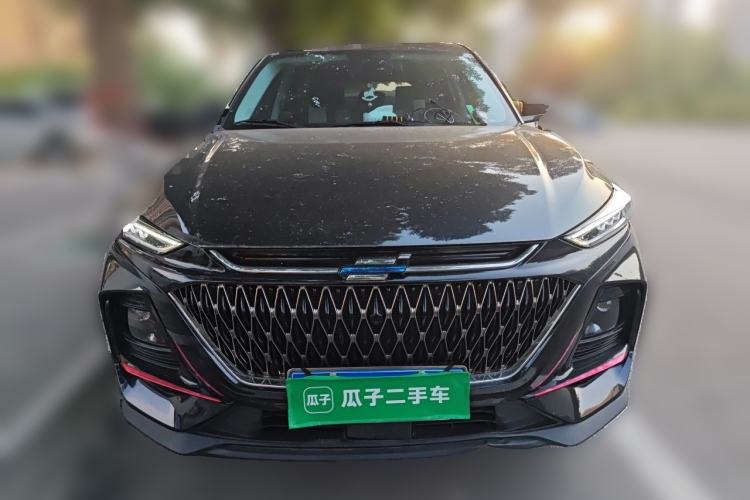 Used CHANGAN OSHAN X7 PLUS 2022 1.5T Blue Whale Edition Automatic Luxury Trim Front