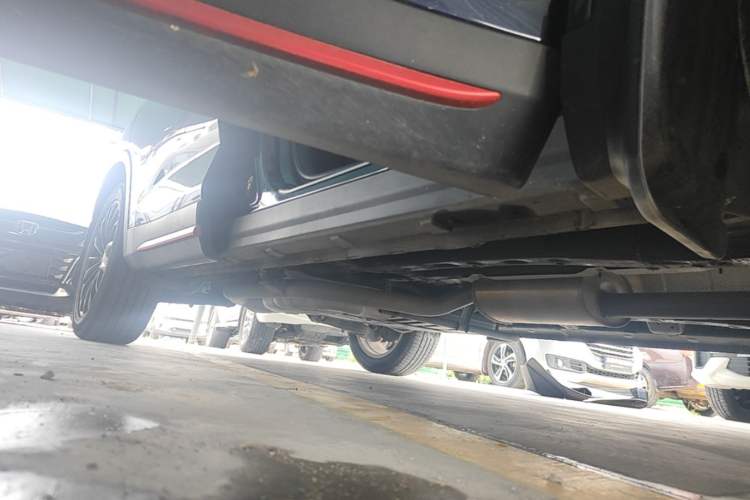 Used CHANGAN OSHAN X7 PLUS 2022 1.5T Blue Whale Edition Automatic Prestige 7-Seater Right Side Sill