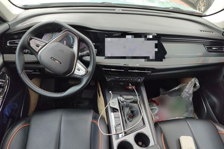 Used CHANGAN OSHAN X7 PLUS 2022 1.5T Blue Whale Edition Automatic Prestige Version Center Console
