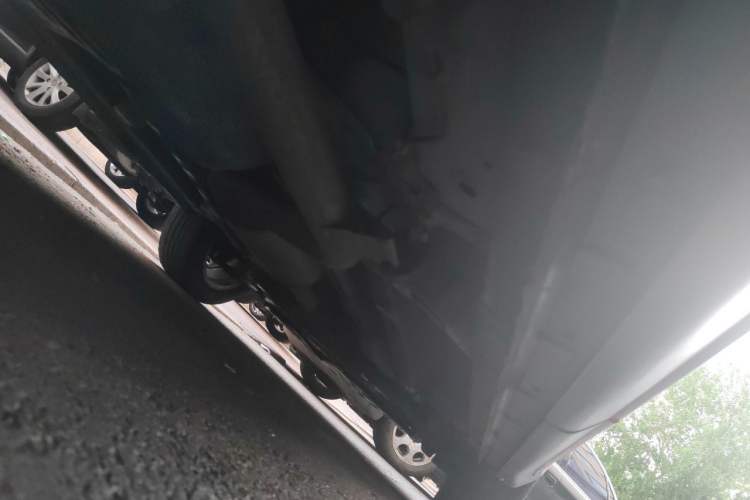 Used CHANGAN OSHAN X7 PLUS 2022 1.5T Blue Whale Edition Automatic ZhiZun Model Chassis Rear Right