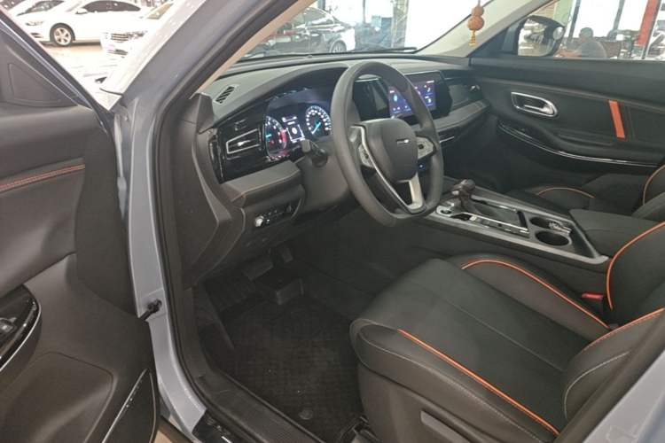 Used CHANGAN OSHAN X7 PLUS 2022 1.5T Blue Whale Edition Automatic Luxury Trim Driver Seat