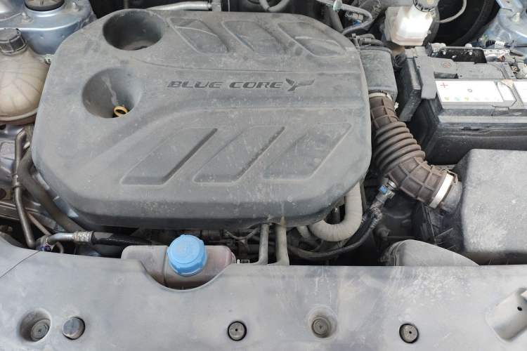 Used CHANGAN OSHAN X7 PLUS 2022 1.5T Blue Whale Edition Automatic Prestige Version Engine Bay