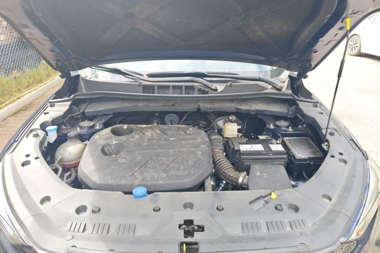 Used CHANGAN OSHAN X7 PLUS 2022 1.5T Blue Whale Edition Automatic Prestige Version Engine Bay