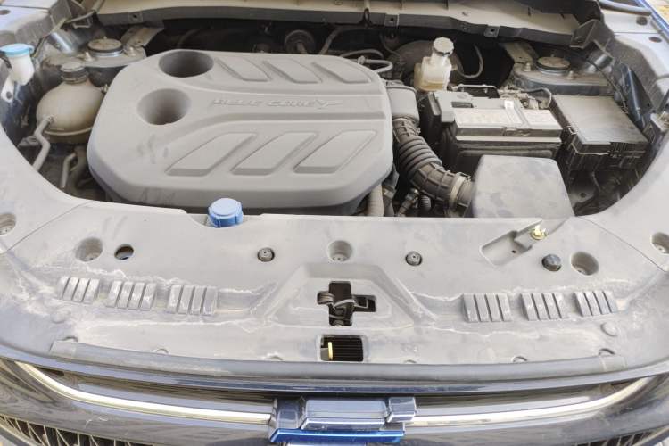 Used CHANGAN OSHAN X7 PLUS 2022 1.5T Blue Whale Edition Automatic Prestige Version Engine Bay