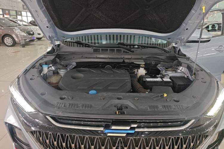 Used CHANGAN OSHAN X7 PLUS 2022 1.5T Blue Whale Edition Automatic Luxury Trim Engine Bay