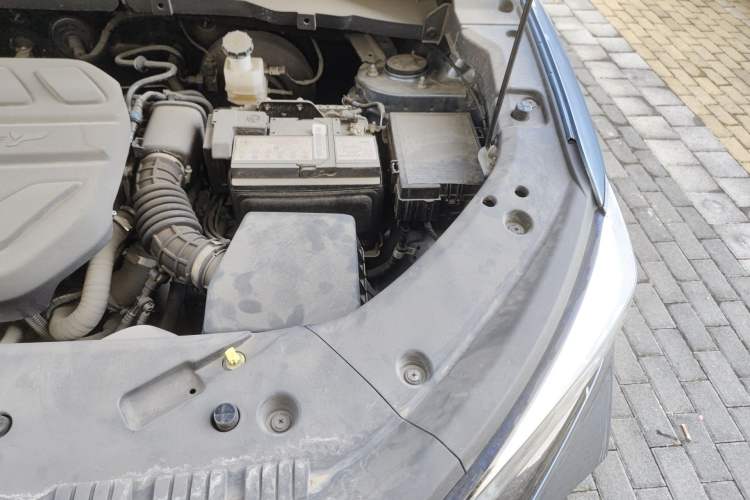 Used CHANGAN OSHAN X7 PLUS 2022 1.5T Blue Whale Edition Automatic Prestige Version Engine Bay Left
