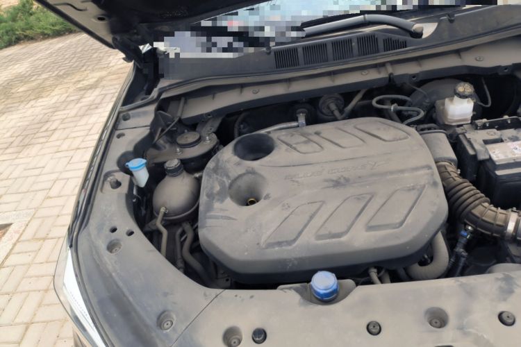 Used CHANGAN OSHAN X7 PLUS 2022 1.5T Blue Whale Edition Automatic Prestige 7-Seater Engine Bay Right
