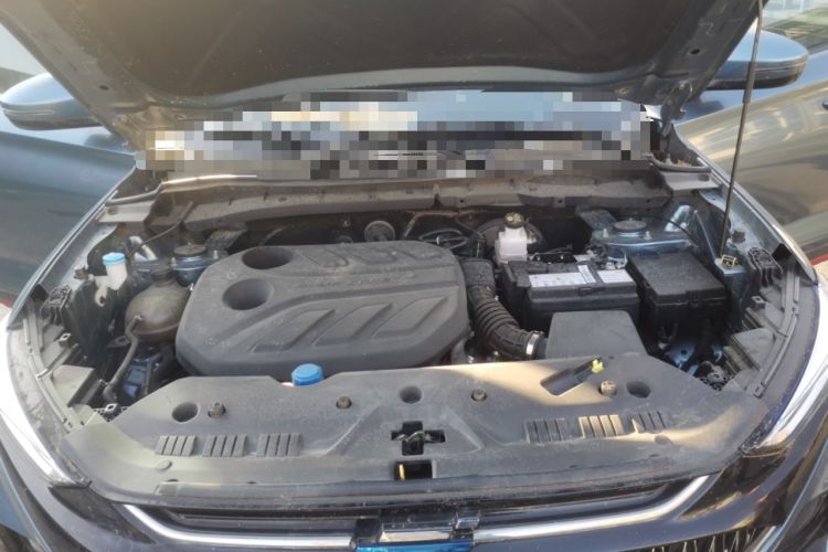 Used CHANGAN OSHAN X7 PLUS 2022 1.5T Manual Luxury Version Engine Bay