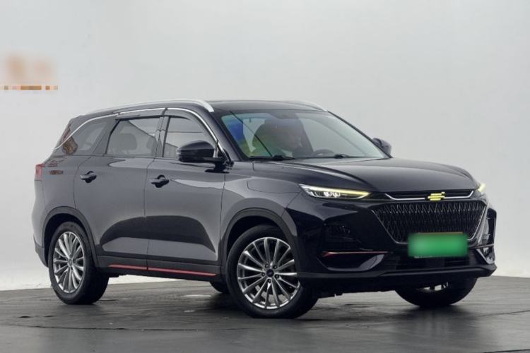 Used CHANGAN OSHAN X7 PLUS 2022 1.5T Blue Whale Edition Automatic ZhiZun Model Exterior 2